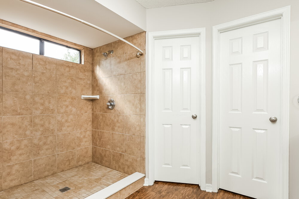 Building Photo - 8315 Crosswind Rd