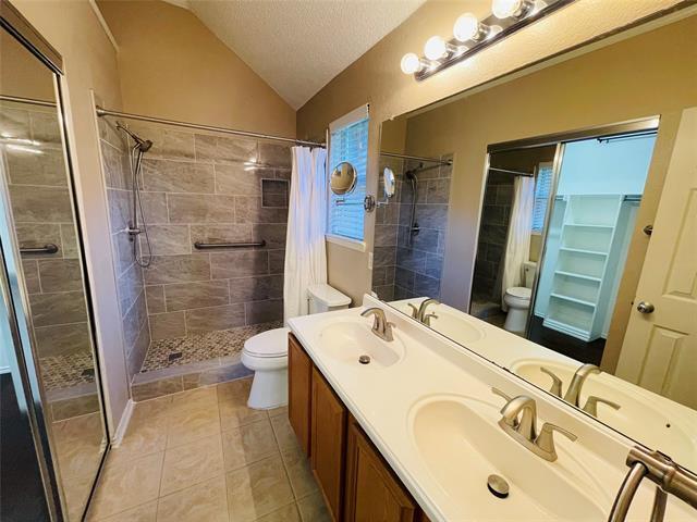 Building Photo - 2902 Goldenwave Dr