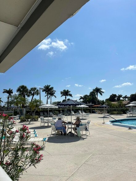 Building Photo - 2551 Emory Dr W