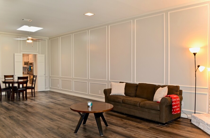 Building Photo - 13333 Fall Manor Dr