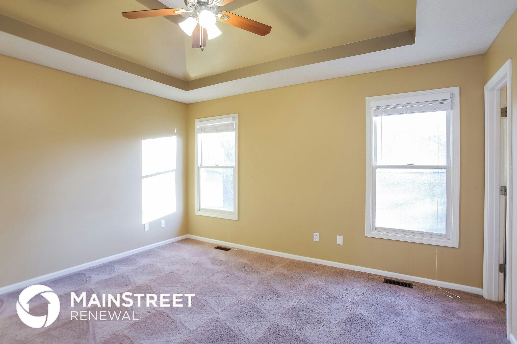 Building Photo - 6500 N Elmwood Ct