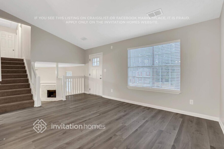Building Photo - 417 Maid Marion Ln