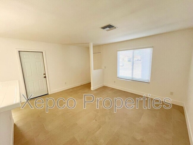 Building Photo - 32355 Cielo Vista Rd