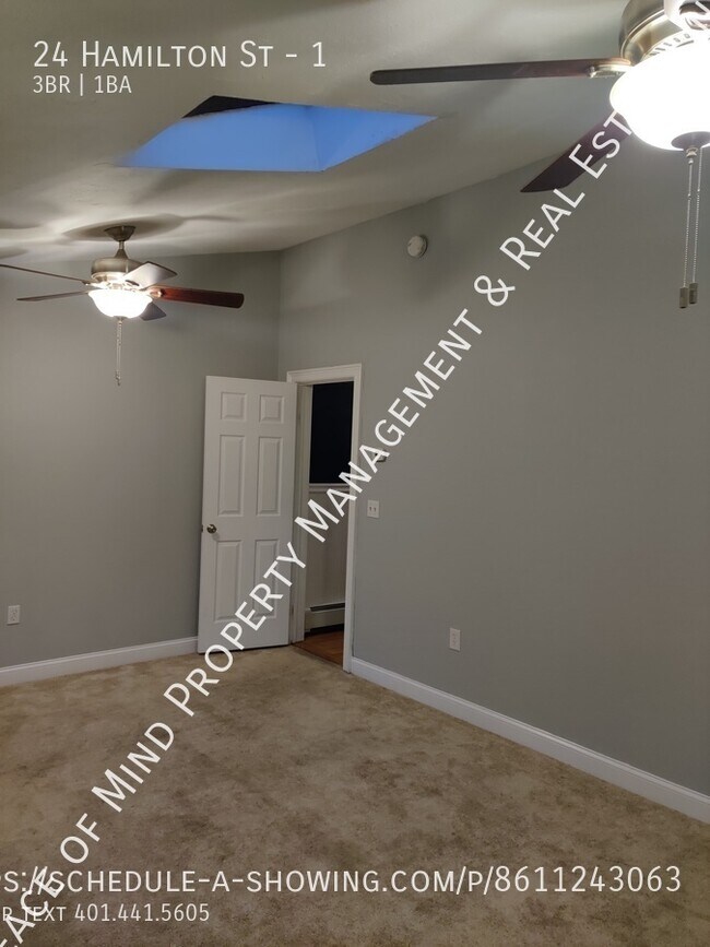 Building Photo - 24 Hamilton St