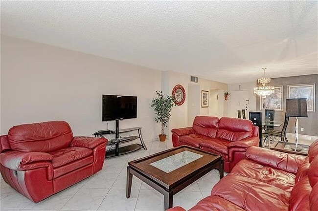 Building Photo - 1600 S Ocean Dr