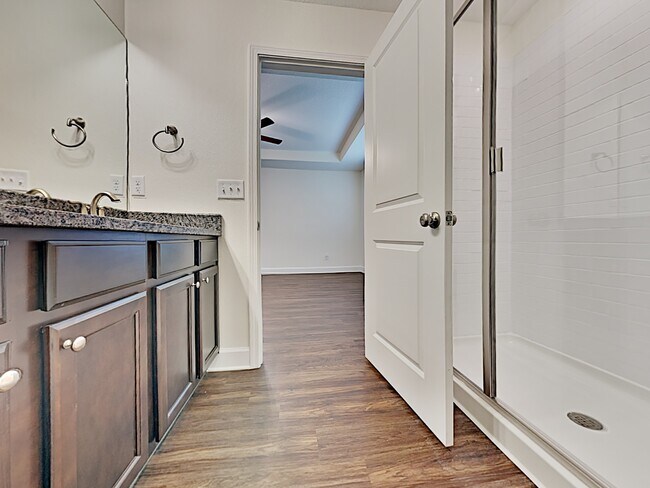 Building Photo - 3367 Roundabout Drive