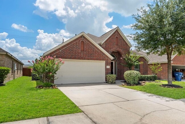 Building Photo - 28519 Lockeridge View Dr