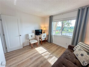 Building Photo - 4380 27th Ct SW