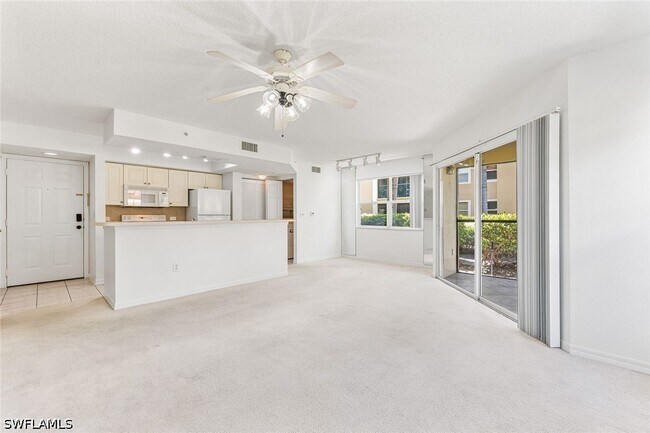 Building Photo - 8920 Colonnades Ct E