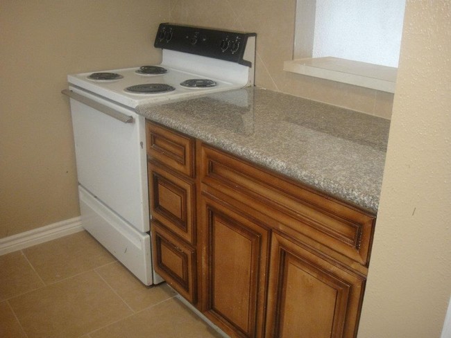 Kitchen - Palms at Baytown