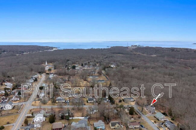 Building Photo - 15 Wiemes Ct