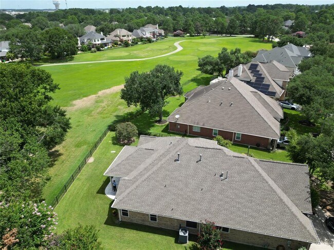 Building Photo - 5822 Pinellas Park Ct