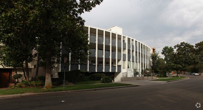Primary Photo - Brentwood Terrace