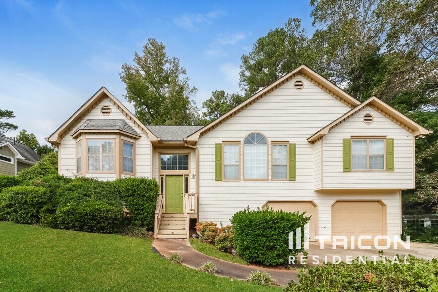 Primary Photo - 4006 Cinnamon Fern Ln