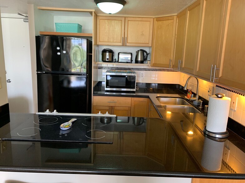 Building Photo - 440 Seaside Ave
