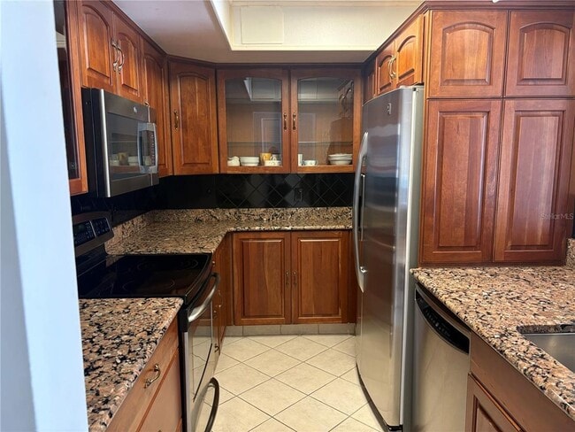 Building Photo - 5220 Brittany Dr S