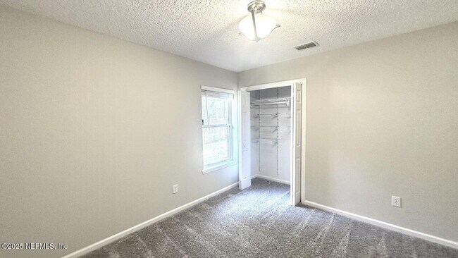 Building Photo - 4721 E Catbrier Ct