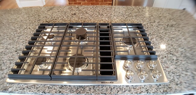 Building Photo - 1874 White Hall Rd