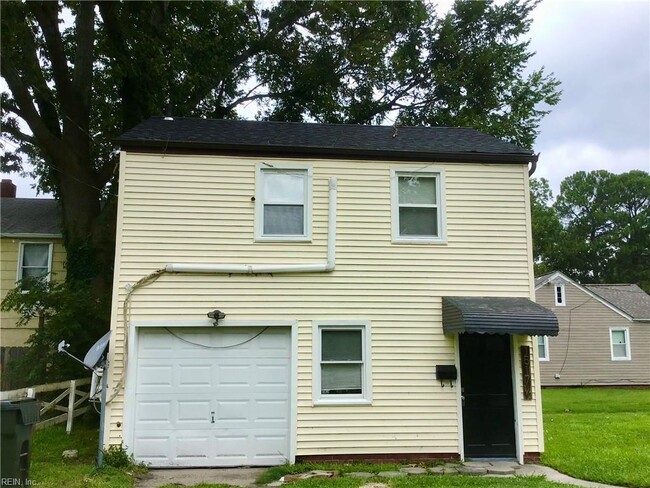 Building Photo - 1517 Kerrey Ave
