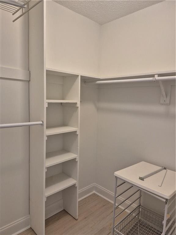 Building Photo - 37 Rumson Ct