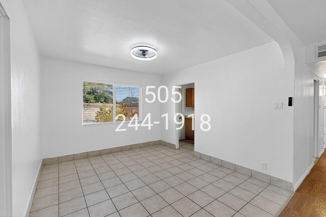 Building Photo - 8503 Menaul Blvd NE