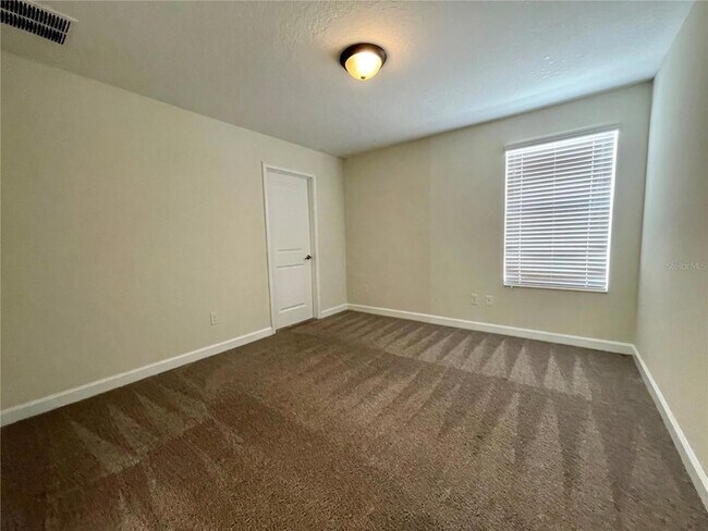 Building Photo - 11854 Sonnet Ave