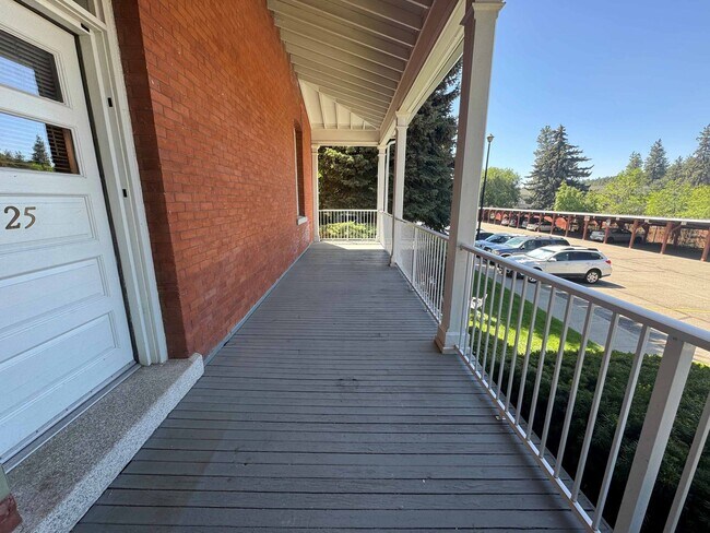 Floorplan - Randolph Arms