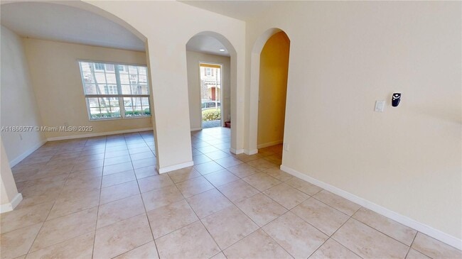 Building Photo - 9391 SW 171st Ave