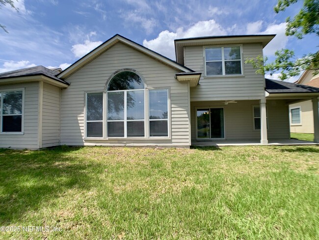 Building Photo - 1213 Harbour Town Dr