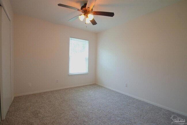 Building Photo - 4631 Northpointe Cir