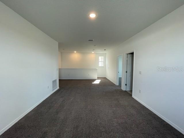 Building Photo - 6548 Great Bear Dr