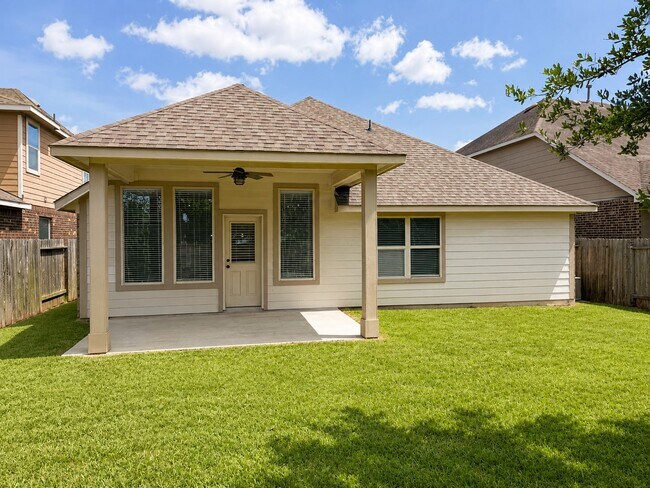 Building Photo - 24623 Ballad Dr