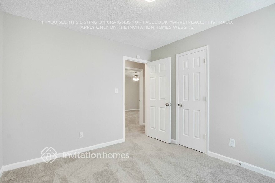 Building Photo - 24 Grapevine Dr