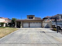 Building Photo - Spacious 5 Bedroom Home in Menifee Lakes w...