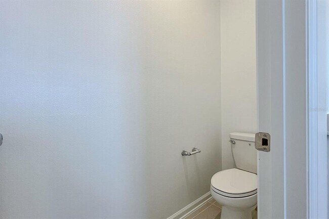 Building Photo - 2607 Skyline Lp