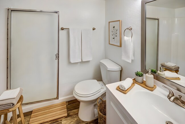 Interior Photo - The Bronte West