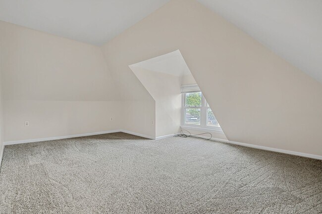 Building Photo - 3327-3329 Market Street