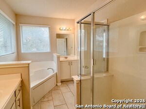 Building Photo - 702 Lorimor Ct