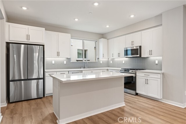 Building Photo - 32024 Paseo Rama