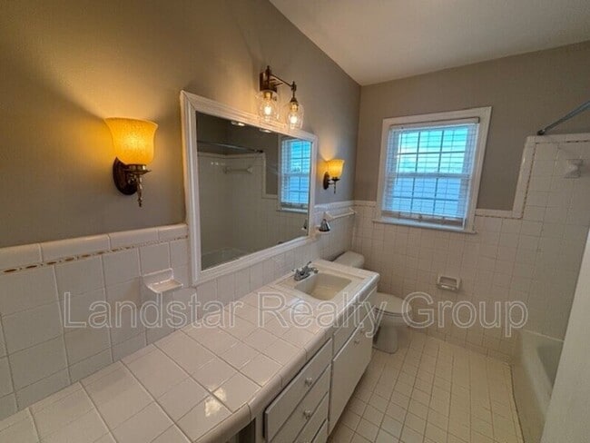 Building Photo - 3533 Leith Ln