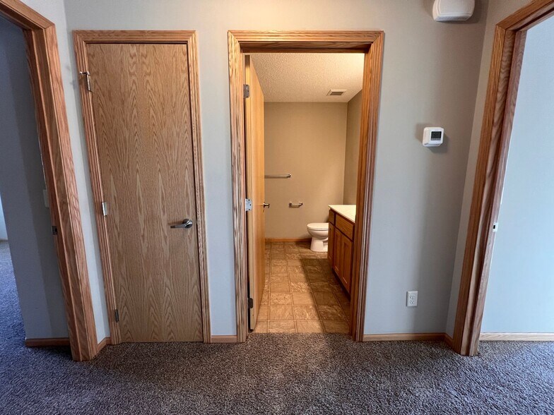 Building Photo - 1563 Gunston Dr