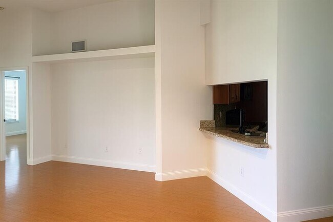 Building Photo - 849 SW 158th Terrace