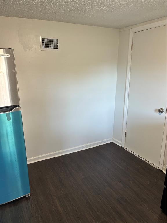 Building Photo - 812 Marion St