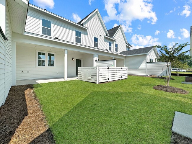 Building Photo - Beautiful, 3-Bedroom Midtown Nexton Townhome with Garage & Amenities