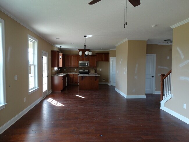 Building Photo - 1033-2  Ardrey Circle