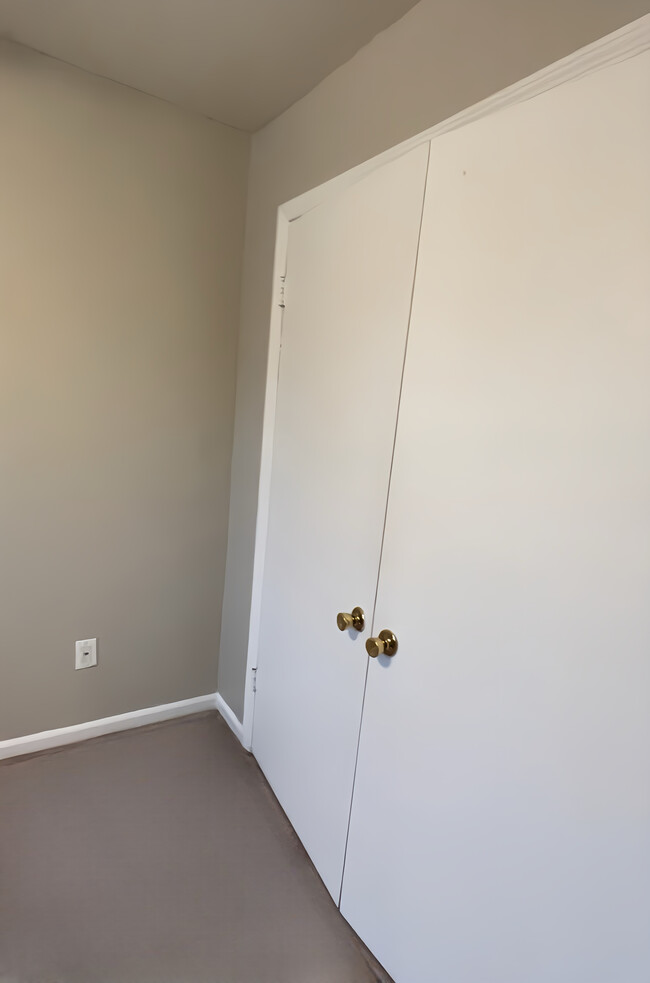 Secondary Closet - 223 Ridge Ln