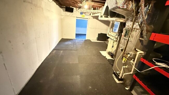 Building Photo - 85 Regatta Rd