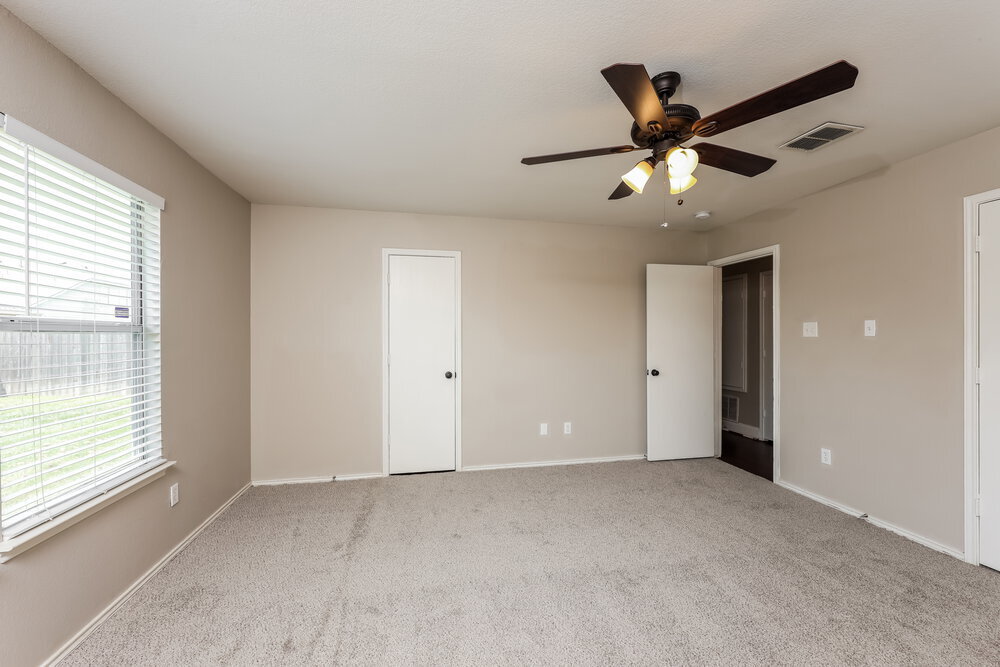 Building Photo - 2014 Gardenia Dr