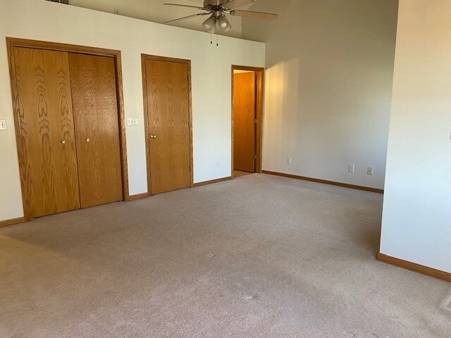 Building Photo - 674 S Peace Rd