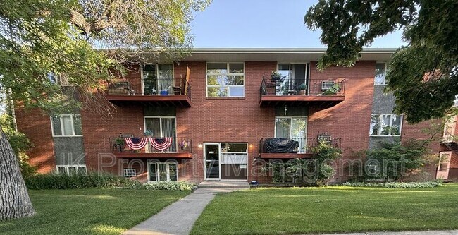 Primary Photo - 1110 2nd Ave S